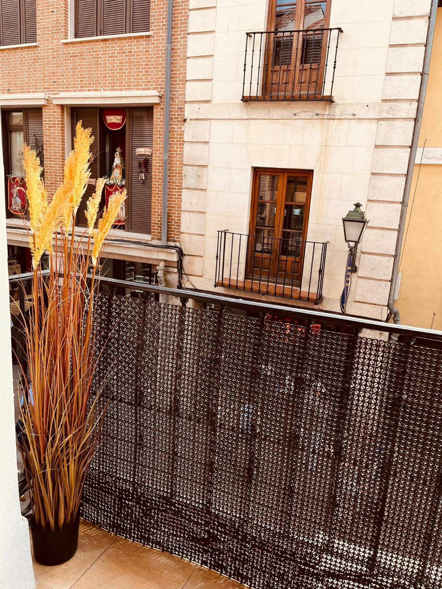 Calle Mayor Alcalá de Henares Екстериор снимка
